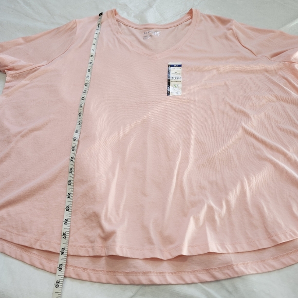Terra & Sky Size 4X Women's Pink V-Neck Top - Picture 4 of 7